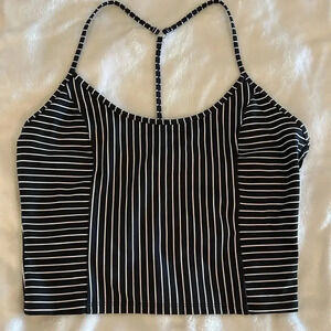 🖤🤍 Victoria’s Secret Crop Top EUC